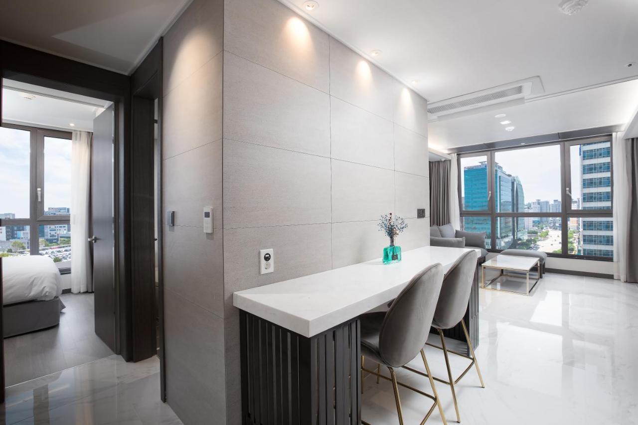 Utop Boutique Hotel&Residence Gwangju Metropolitan City Exterior photo